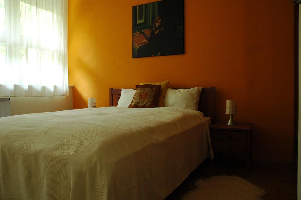Be A Budapester3 Room photo